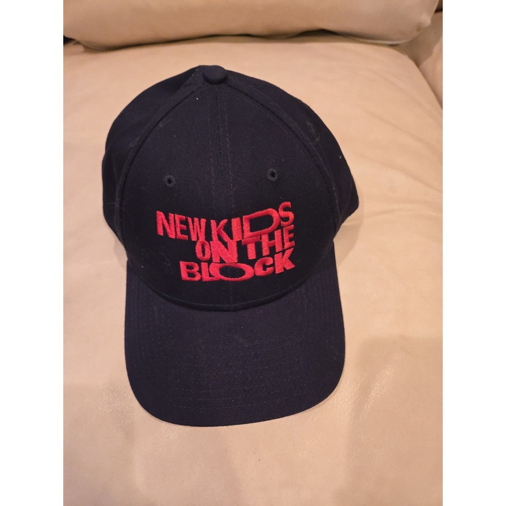 New Kids on The Block 2019 The Mix Tape Tour Adjustable New Era VG Cond Navy Blu